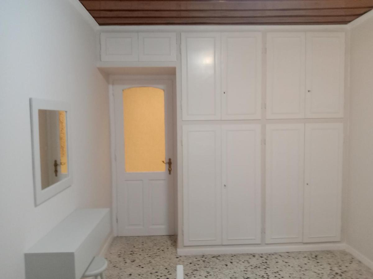 Menegis Apartment Закінф Екстер'єр фото