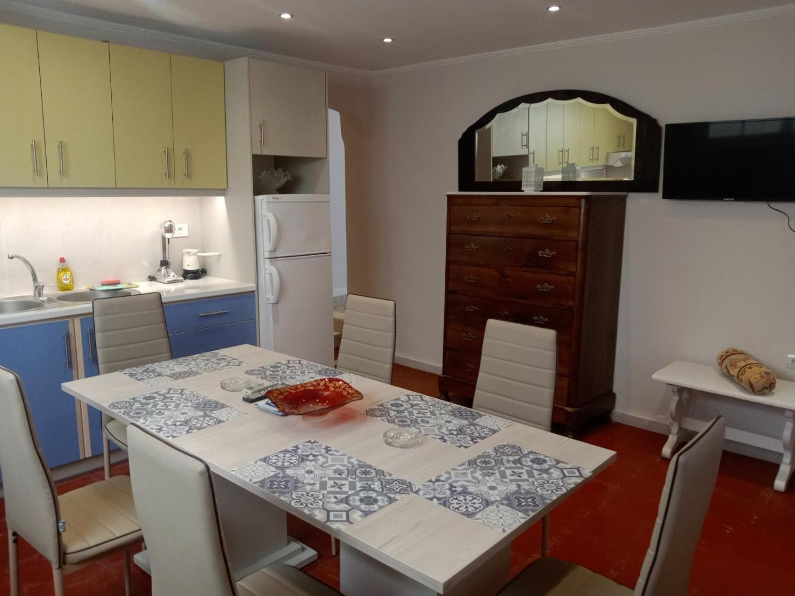Menegis Apartment Закінф Екстер'єр фото